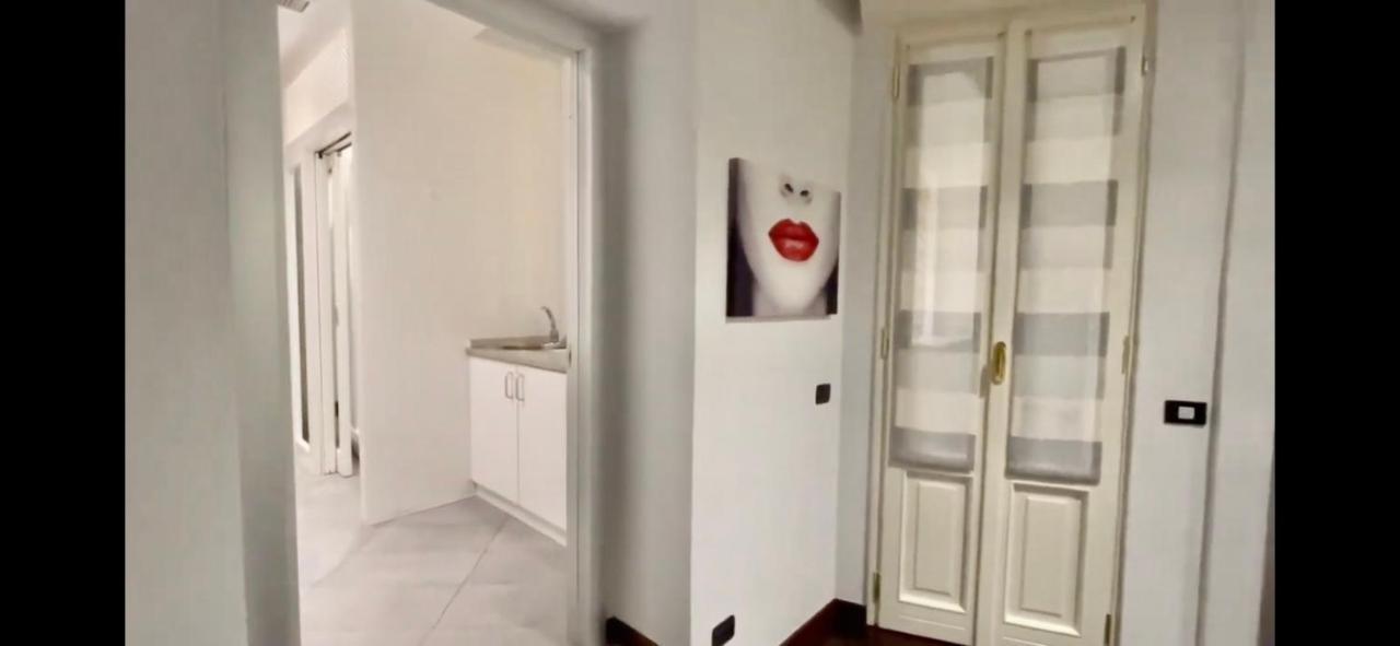 Luxury Home 100 Mq A Stone'S Throw From The Duomo Мілан Екстер'єр фото